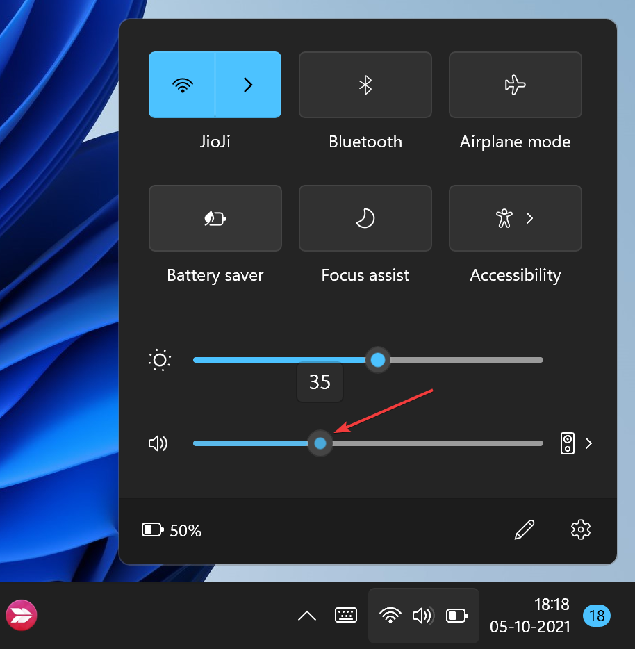 windows 11 volume control stuck on screen